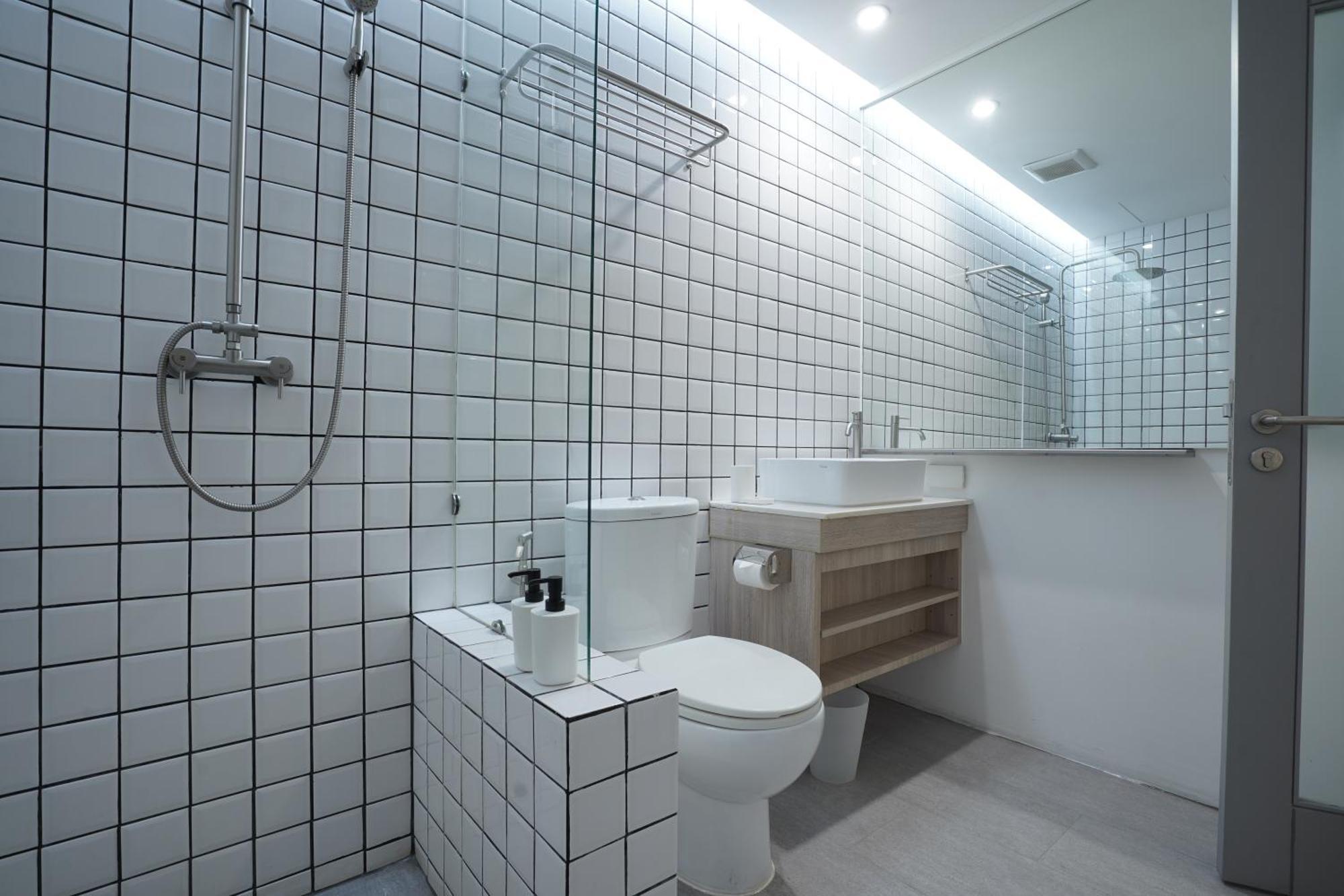 E11 Hotel - Bts Punnawithi Banguecoque Exterior foto